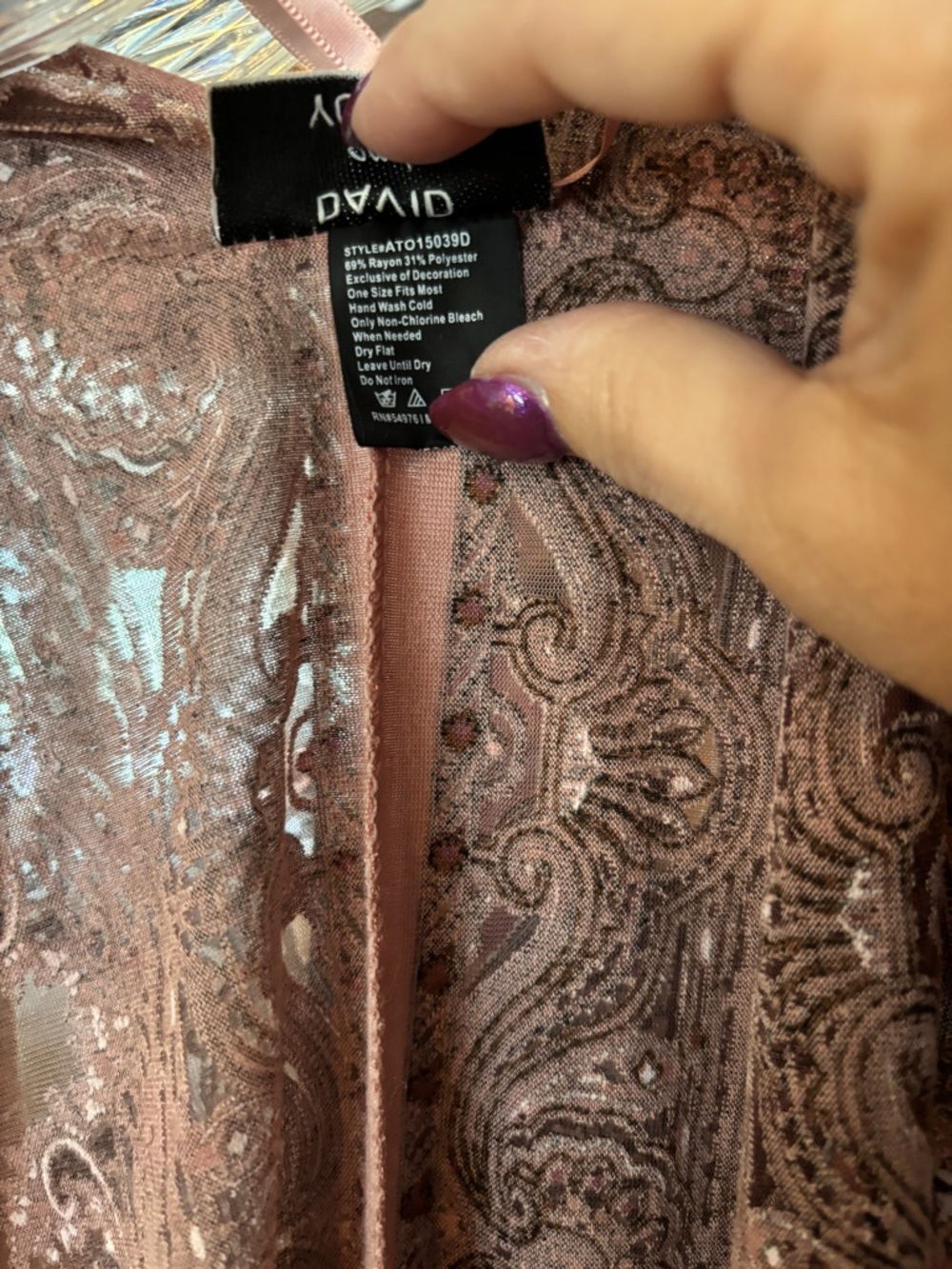 David and Young Sheer Paisley Fringe Kimono in Mauve - Picture 5 of 7